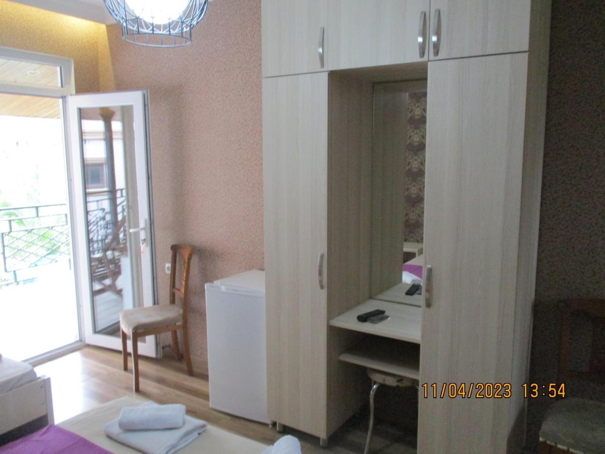 Guest House Nino Makhinjauri Room photo