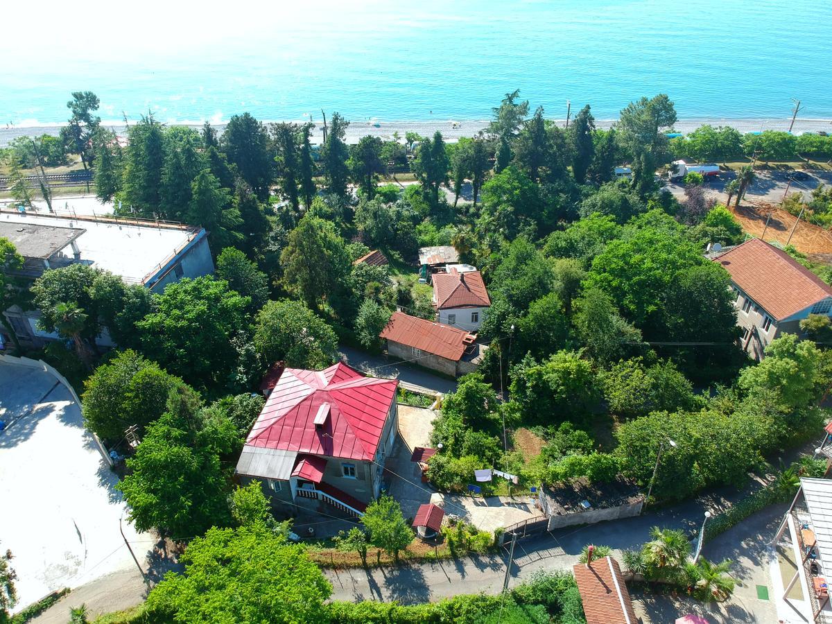 Guest House Nino Makhinjauri Exterior photo